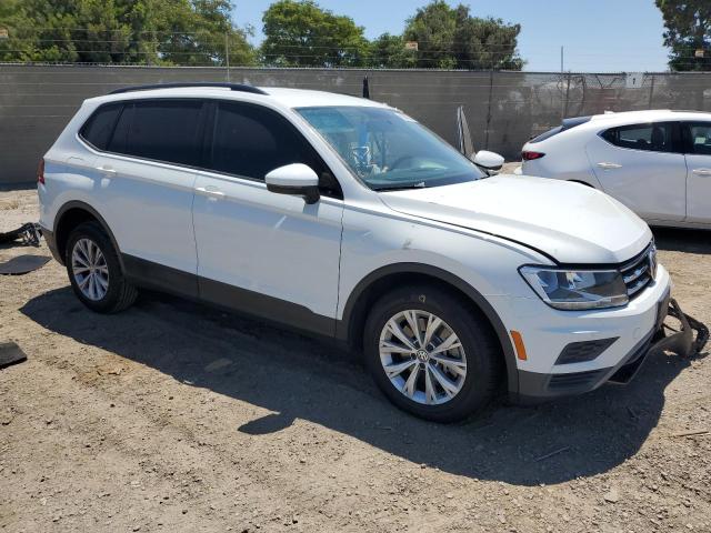 3VV1B7AXXKM047699 - 2019 VOLKSWAGEN TIGUAN S WHITE photo 4