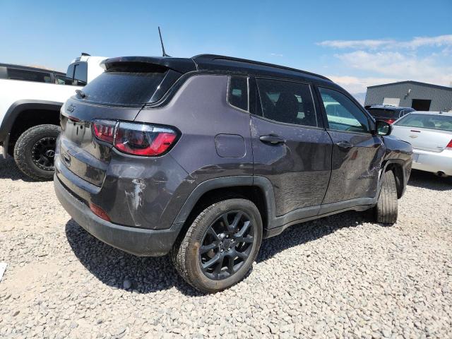 3C4NJDBN1RT127603 - 2024 JEEP COMPASS LATITUDE Графитовый фото 3
