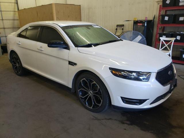 1FAHP2KT5GG118716 - 2016 FORD TAURUS SHO WHITE photo 4