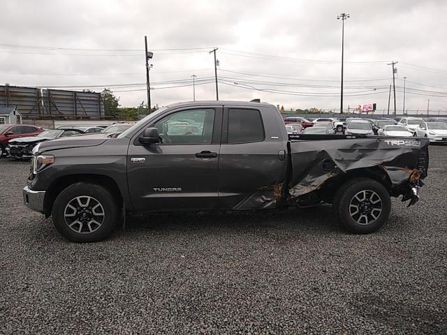 5TFUY5F18LX946589 - 2020 TOYOTA TUNDRA DOUBLE CAB SR/SR5 GRAY photo 13