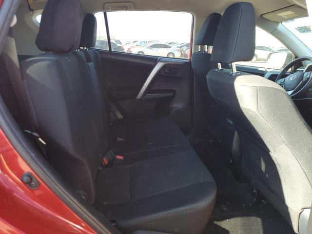 JTMBFREV7HJ159460 - 2017 TOYOTA RAV4 LE წითელი ფოტო 11