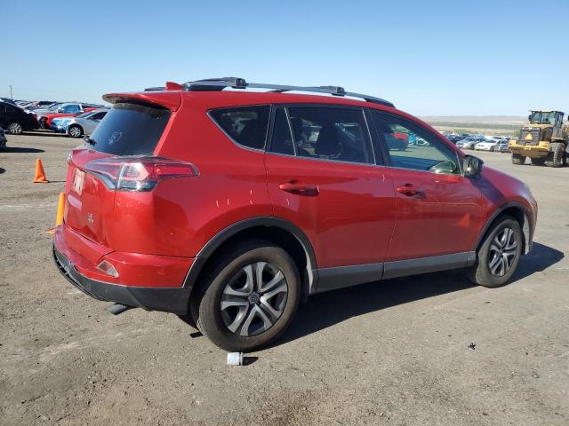 JTMBFREV7HJ159460 - 2017 TOYOTA RAV4 LE წითელი ფოტო 3