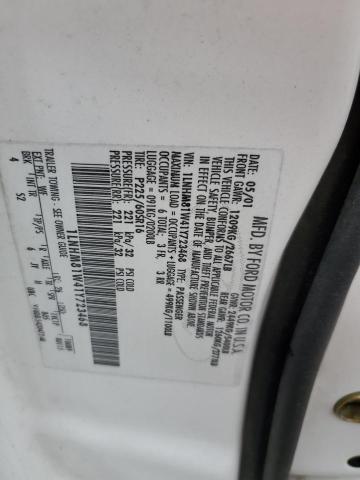 1LNHM81W41Y723468 - 2001 LINCOLN TOWN CAR EXECUTIVE Weiß Foto 12