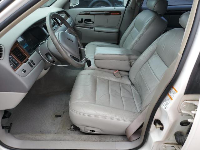 1LNHM81W41Y723468 - 2001 LINCOLN TOWN CAR EXECUTIVE Weiß Foto 7