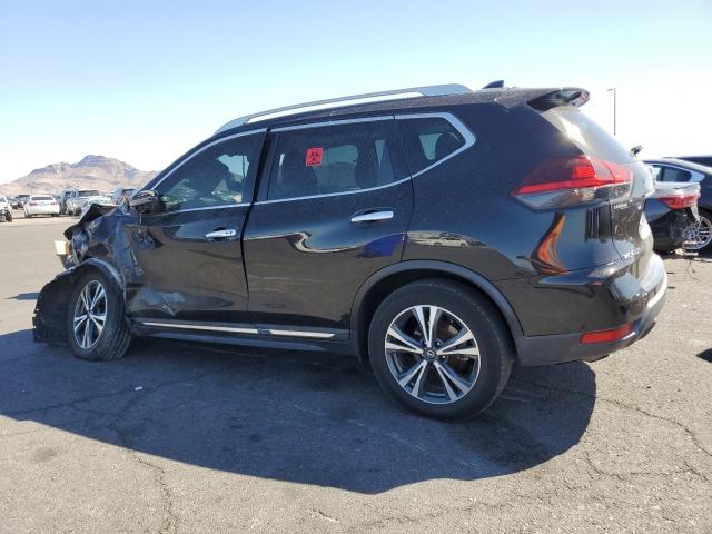 5N1AT2MV0JC778985 - 2018 NISSAN ROGUE S შავი ფოტო 2