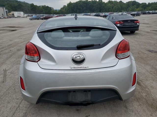 KMHTC6AD9CU028462 - 2012 HYUNDAI VELOSTER SILVER photo 6