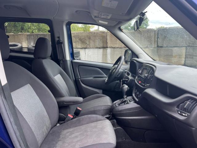 ZFBERFBT0G6B11750 - 2016 RAM PROMASTER SLT 蓝色 照片 5