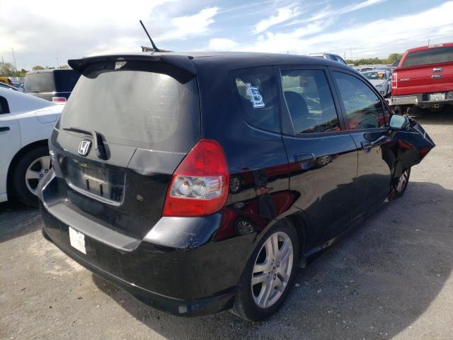 JHMGD38688S052357 - 2008 HONDA FIT SPORT BLACK photo 4