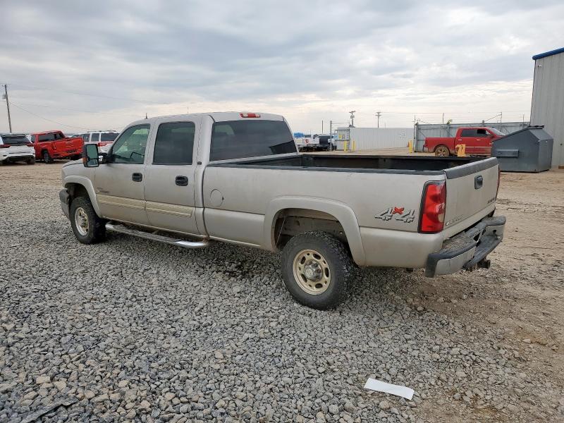 1GCHK23215F958588 - 2005 CHEVROLET SILVERADO K2500 HEAVY DUTY SILVER photo 2