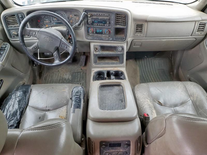 1GCHK23215F958588 - 2005 CHEVROLET SILVERADO K2500 HEAVY DUTY SILVER photo 8