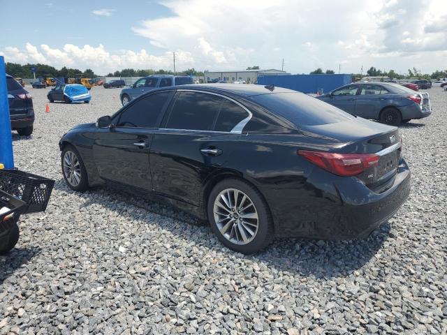 JN1EV7AR6JM610026 - 2018 INFINITI Q50 LUXE BLACK photo 2