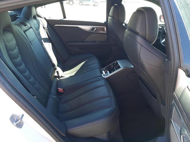 WBAGV4C04PCL65628 - 2023 BMW 840XI WHITE photo 10