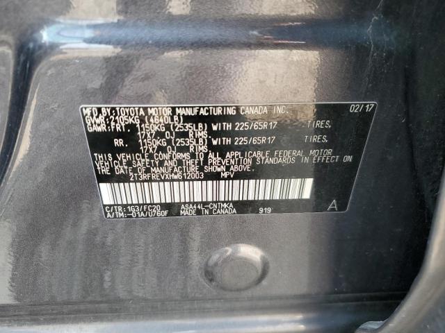 2T3RFREVXHW612003 - 2017 TOYOTA RAV4 XLE ნაცრისფერი ფოტო 13