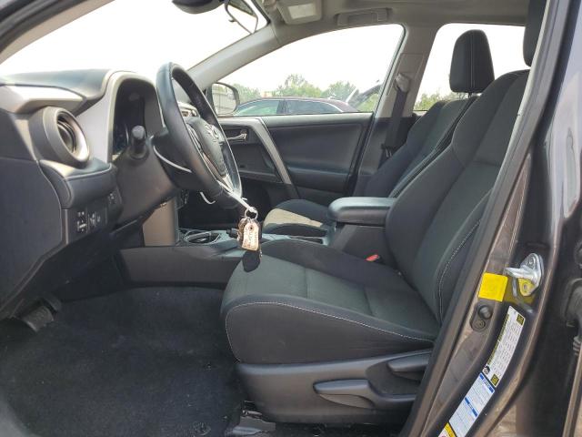 2T3RFREVXHW612003 - 2017 TOYOTA RAV4 XLE ნაცრისფერი ფოტო 7