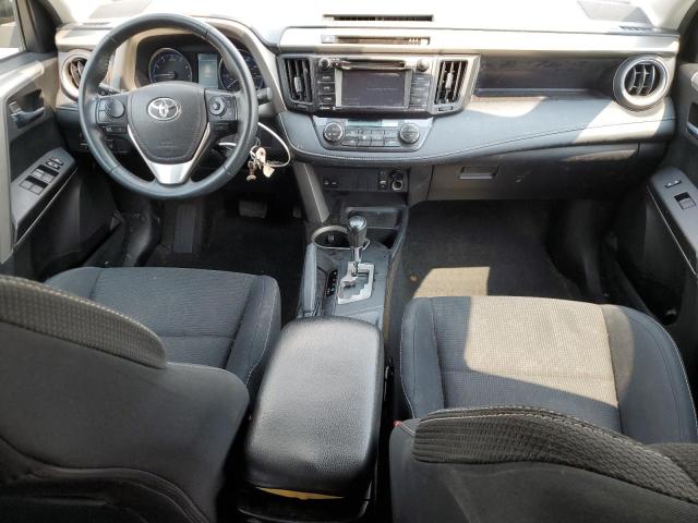 2T3RFREVXHW612003 - 2017 TOYOTA RAV4 XLE ნაცრისფერი ფოტო 8