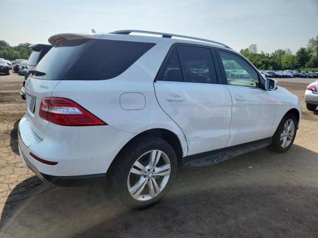 4JGDA5HB3EA426165 - 2014 MERCEDES-BENZ ML 350 4MATIC WHITE photo 3