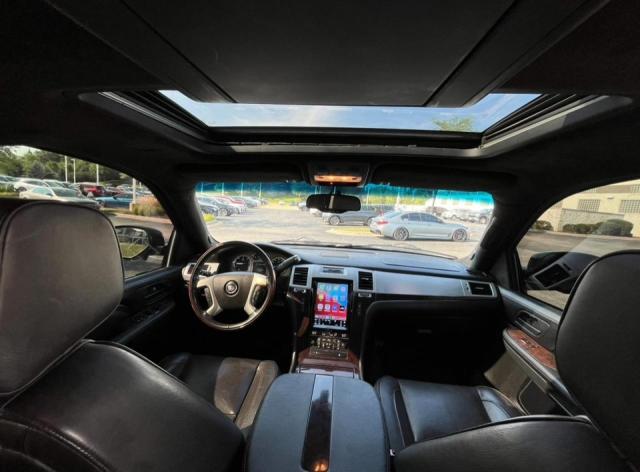 1GYS4KEF4DR247197 - 2013 CADILLAC ESCALADE ESV PLATINUM შავი ფოტო 9