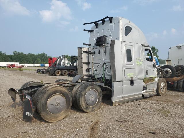 3AKJHHDR0NSNL8429 - 2022 FREIGHTLINER CASCADIA 1 银色 照片 4