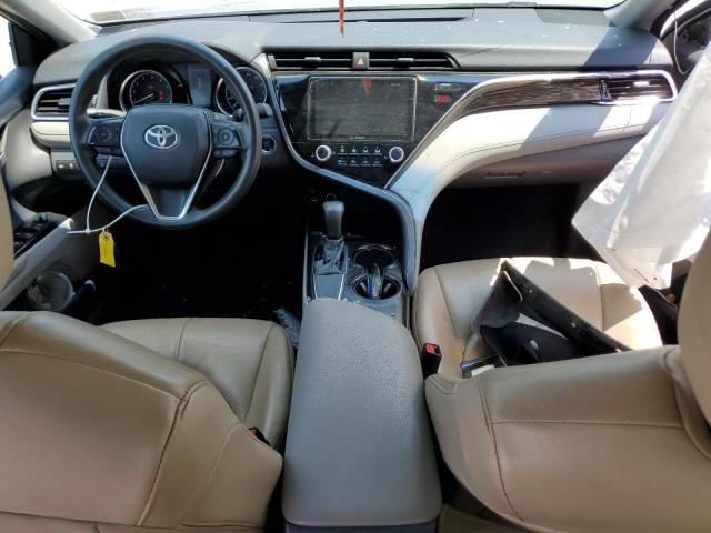 4T1B11HK6JU077849 - 2018 TOYOTA CAMRY L ვერცხლისფერი ფოტო 8