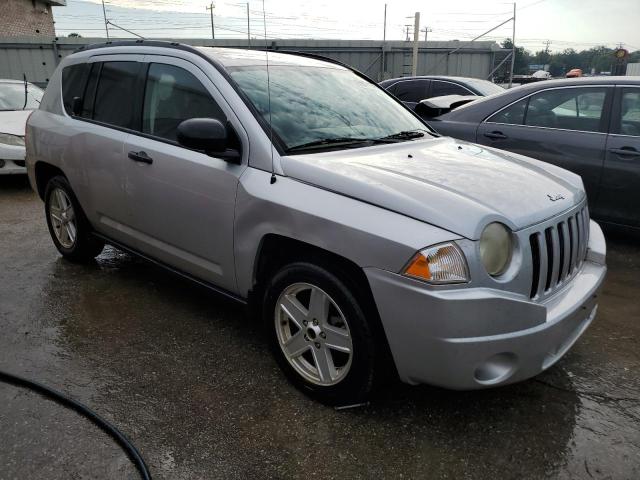 1J8FT47W37D112452 - 2007 JEEP COMPASS SILVER photo 4