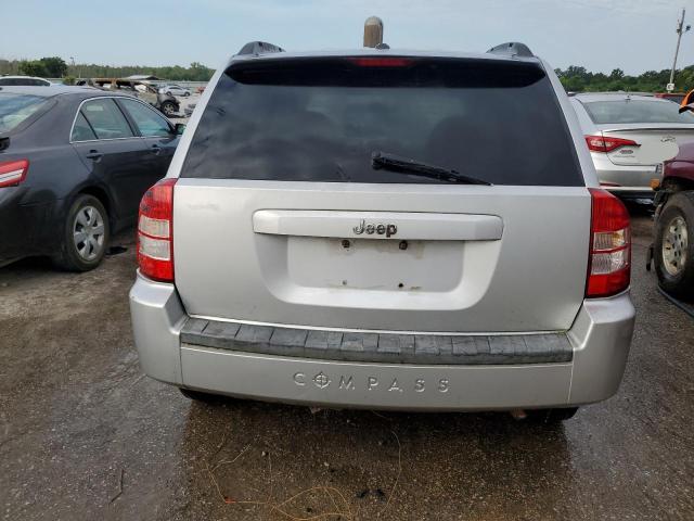 1J8FT47W37D112452 - 2007 JEEP COMPASS SILVER photo 6