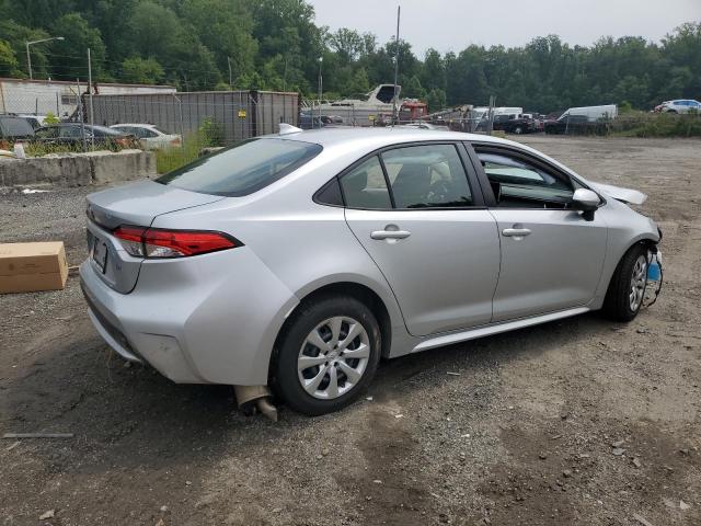 JTDEPRAE9LJ094944 - 2020 TOYOTA COROLLA LE 银色 照片 3