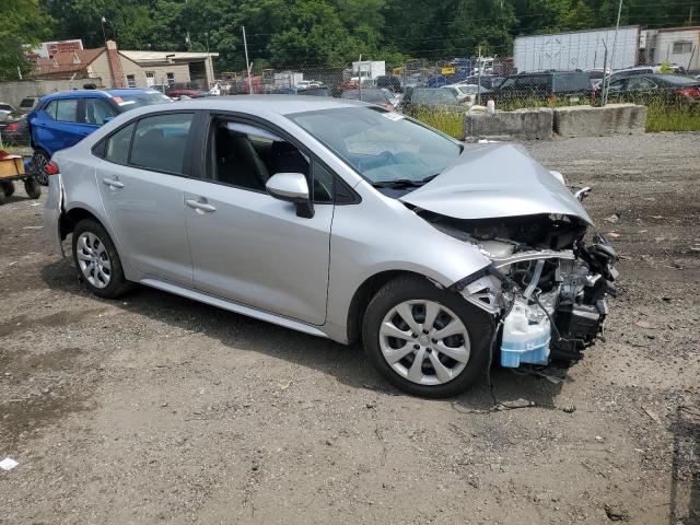 JTDEPRAE9LJ094944 - 2020 TOYOTA COROLLA LE 银色 照片 4