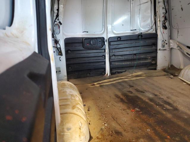 1GCWGAFP5K1332710 - 2019 CHEVROLET EXPRESS G2 WHITE photo 10