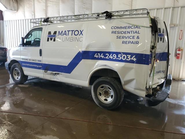 1GCWGAFP5K1332710 - 2019 CHEVROLET EXPRESS G2 WHITE photo 2