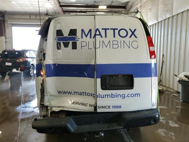 1GCWGAFP5K1332710 - 2019 CHEVROLET EXPRESS G2 WHITE photo 6