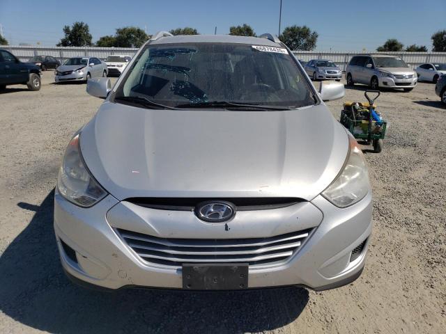 KM8JU3AC1BU129617 - 2011 HYUNDAI TUCSON GLS Plata foto 5