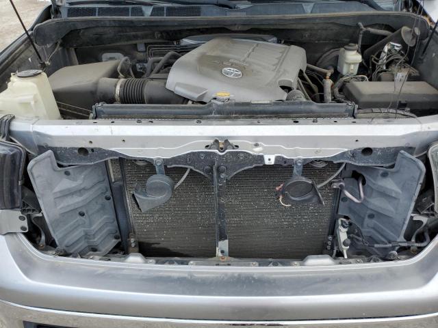 5TFRM5F13AX011642 - 2010 TOYOTA TUNDRA DOUBLE CAB SR5 SILVER photo 11