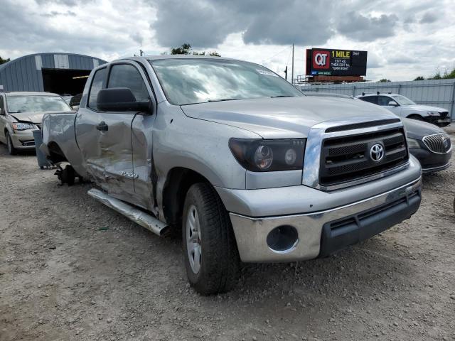 5TFRM5F13AX011642 - 2010 TOYOTA TUNDRA DOUBLE CAB SR5 SILVER photo 4