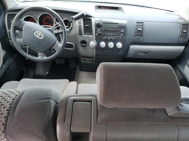 5TFRM5F13AX011642 - 2010 TOYOTA TUNDRA DOUBLE CAB SR5 SILVER photo 8