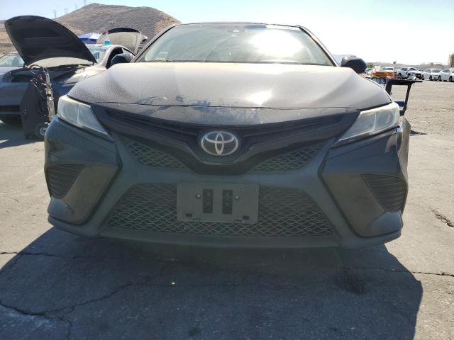 4T1B11HK5KU755301 - 2019 TOYOTA CAMRY L BLACK photo 5