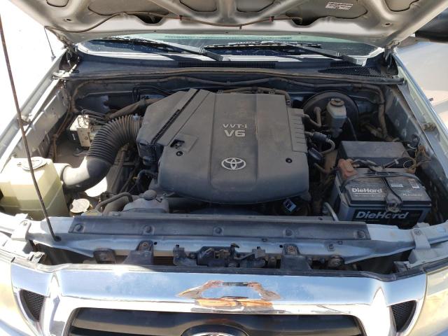 3TMJU62N28M057913 - 2008 TOYOTA TACOMA DOUBLE CAB PRERUNNER SILVER photo 11