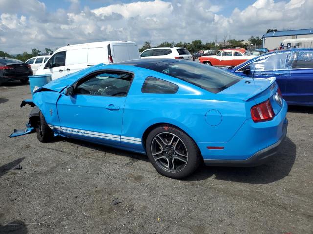 1ZVBP8AN3A5120504 - 2010 FORD MUSTANG BLUE photo 2