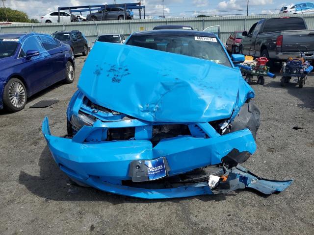 1ZVBP8AN3A5120504 - 2010 FORD MUSTANG BLUE photo 5