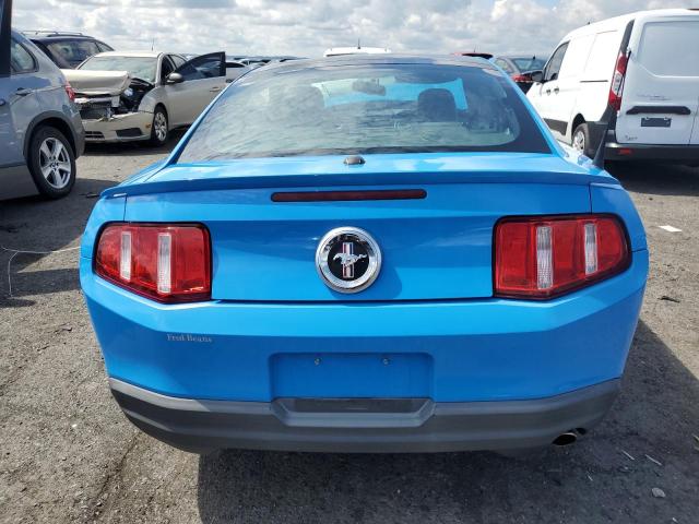 1ZVBP8AN3A5120504 - 2010 FORD MUSTANG BLUE photo 6