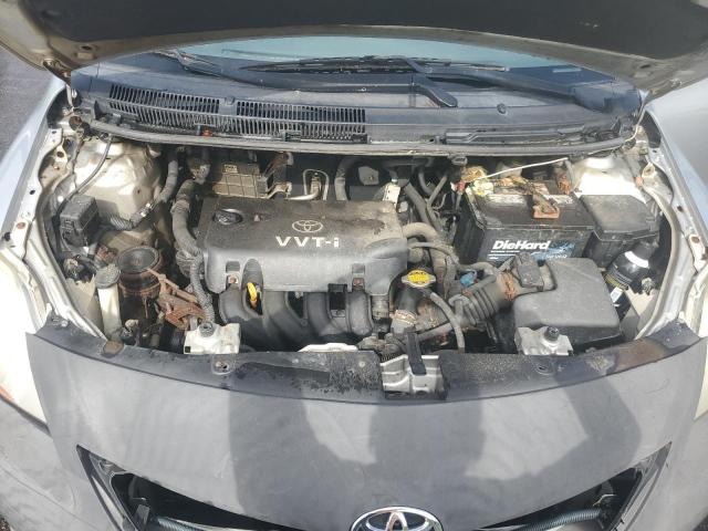 JTDBT4K35A1363260 - 2010 TOYOTA YARIS SILVER photo 11