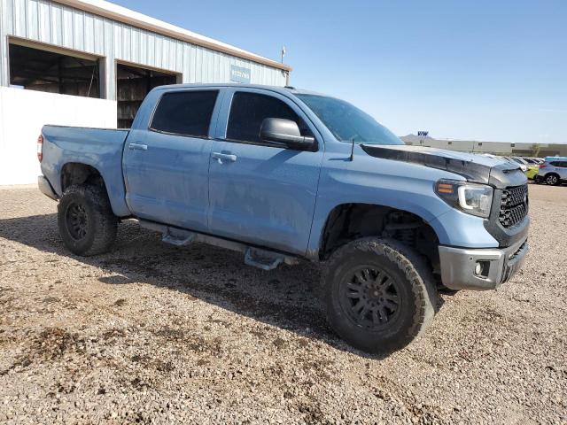 5TFGY5F15EX152634 - 2014 TOYOTA TUNDRA CREWMAX PLATINUM Blau Foto 4