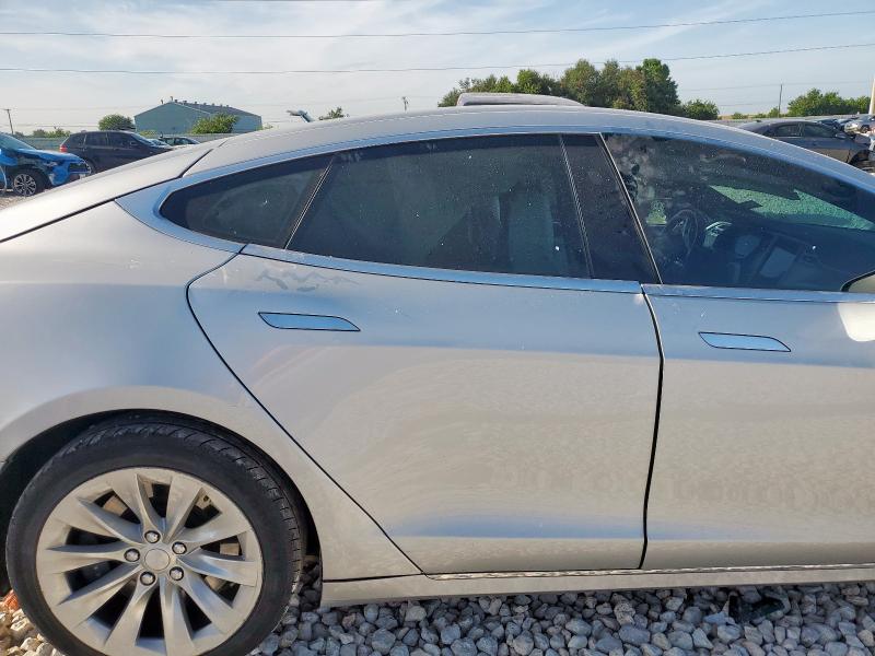 5YJSA1E28HF200952 - 2017 TESLA MODEL S SILVER photo 10
