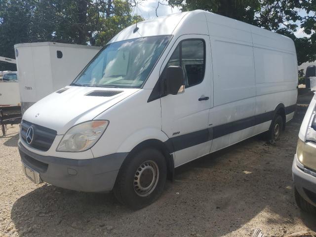 2011 MERCEDES-BENZ SPRINTER 2500, 