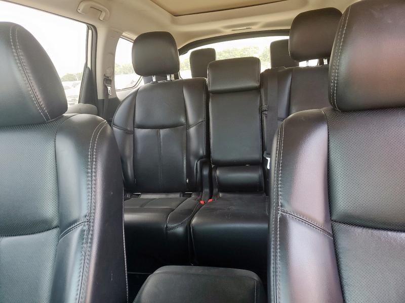 5N1DR2MN1JC627245 - 2018 NISSAN PATHFINDER S 白色 照片 10