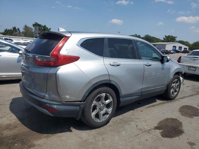 7FARW1H58JE050938 - 2018 HONDA CR-V EX ვერცხლისფერი ფოტო 3