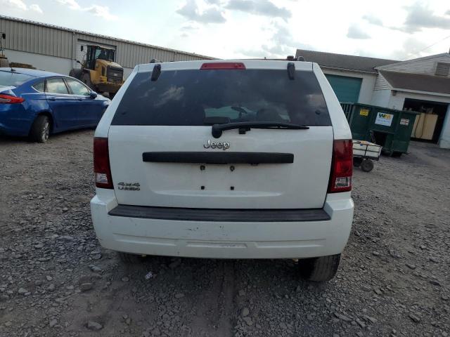 1J8GR48K28C227288 - 2008 JEEP GRAND CHER LAREDO WHITE photo 6