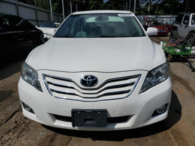 4T4BF3EK7AR036962 - 2010 TOYOTA CAMRY BASE WHITE photo 5