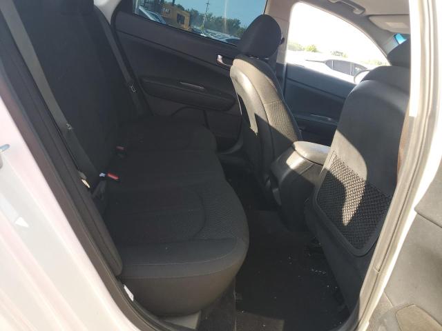 5XXGT4L34KG376849 - 2019 KIA OPTIMA LX WHITE photo 10