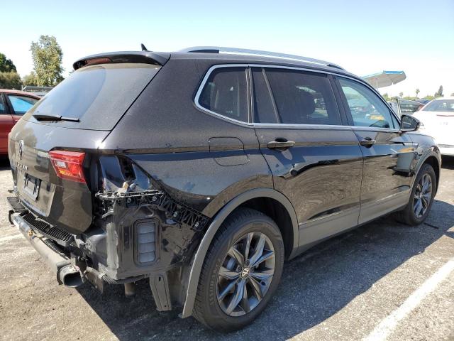 3VV3B7AX3NM142022 - 2022 VOLKSWAGEN TIGUAN SE Czarny zdjęcie 3