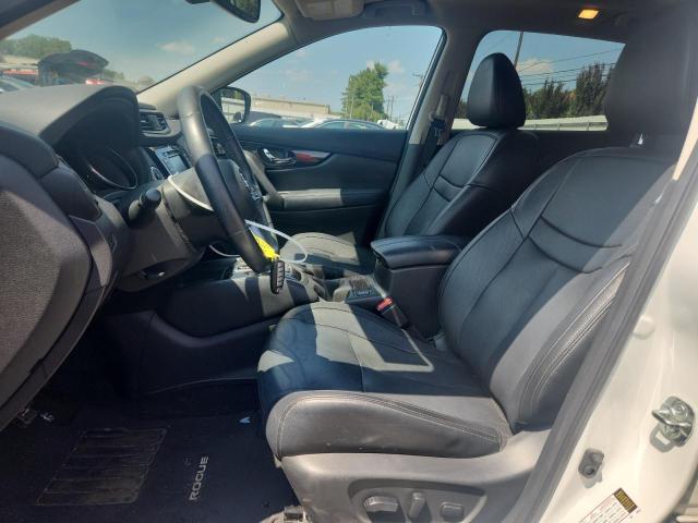 5N1AT2MV1JC822735 - 2018 NISSAN ROGUE S 白色 照片 7